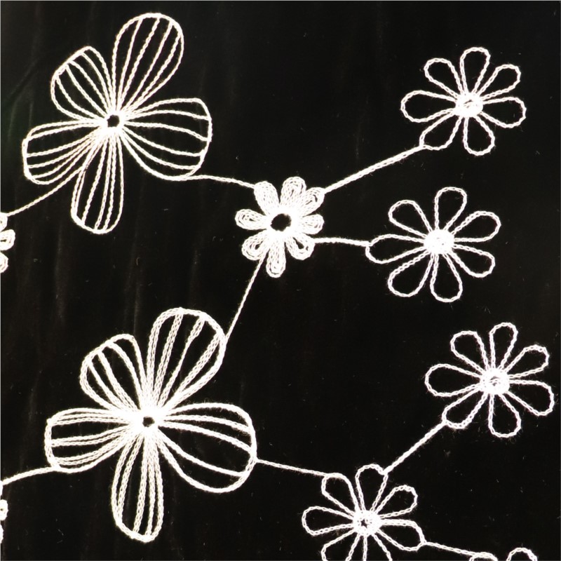 Il tessuto dell'abito da sera  - Velvet Fabric Embroidery recensione e prezzo