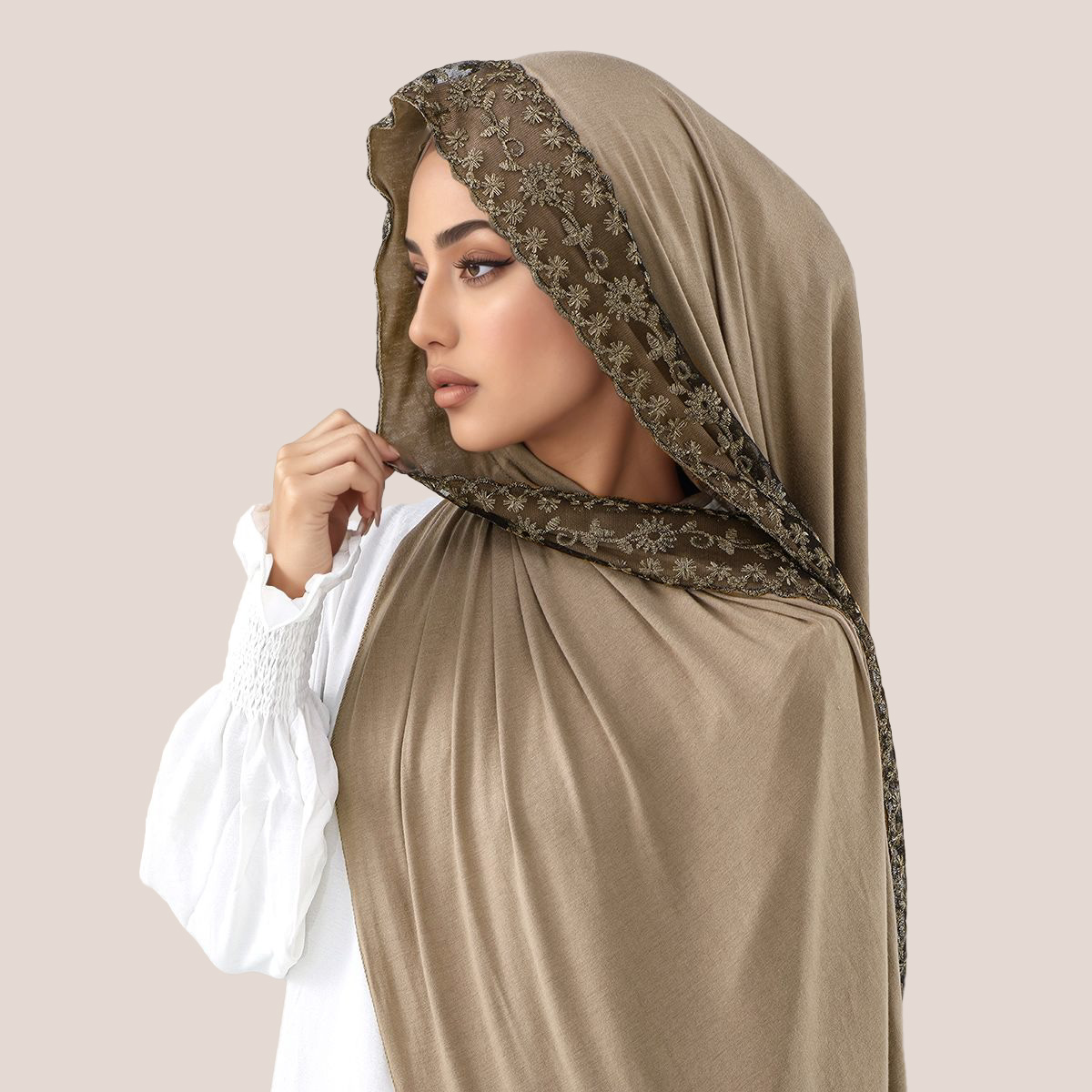 Maglia di cotone con ricamo in - Embroidery Fashion recensione e prezzo