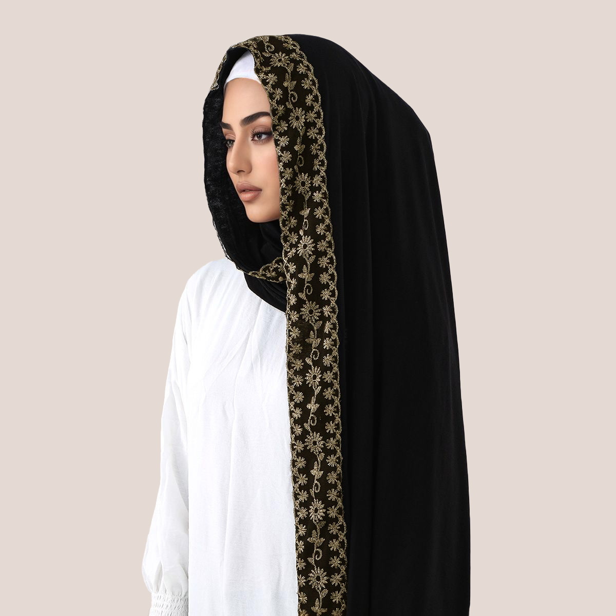 Maglia di cotone con ricamo in - Embroidery Fashion recensione e prezzo