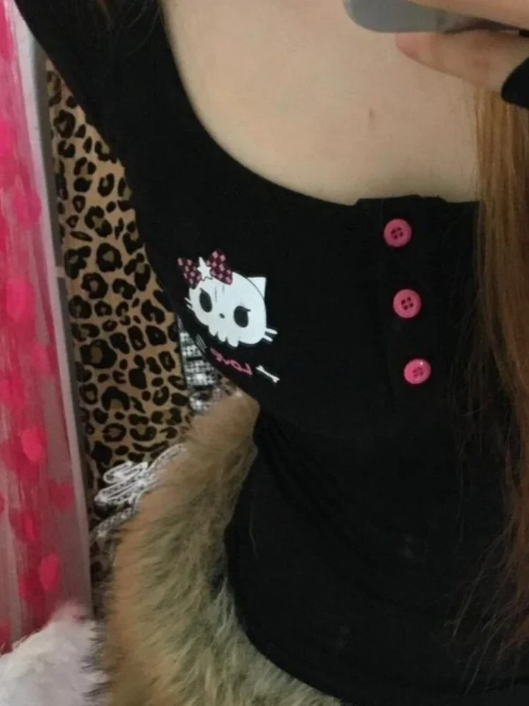 T-Shirt Vintage Y2K con Stampa - Embroidery Origin recensione e prezzo