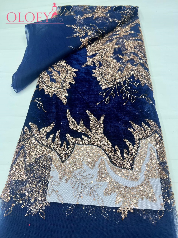 Ultimo Tessuto in Pizzo Vellut - Velvet Fabric Embroidery recensione e prezzo