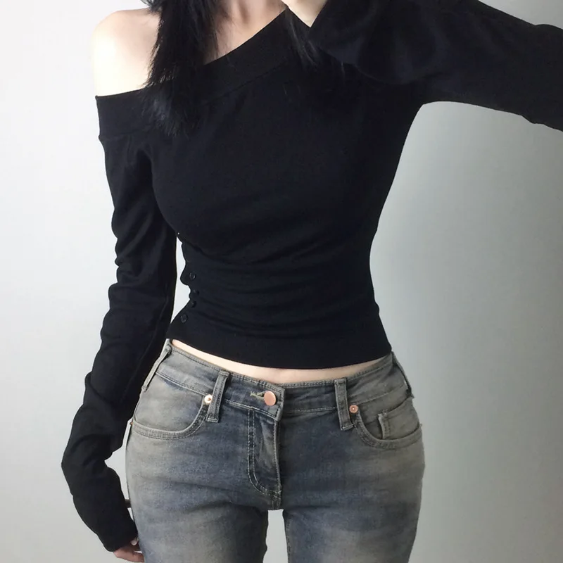 T-shirt vintage Y2K con botton - Embroidery Origin recensione e prezzo