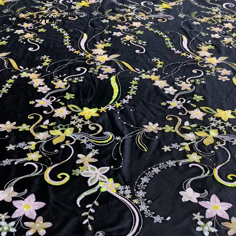 Nuovo ricamo in velluto nero a - Velvet Fabric Embroidery recensione e prezzo